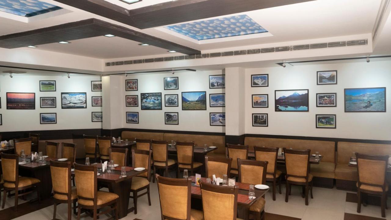 Mg Regency Hotell Baddi Exteriör bild
