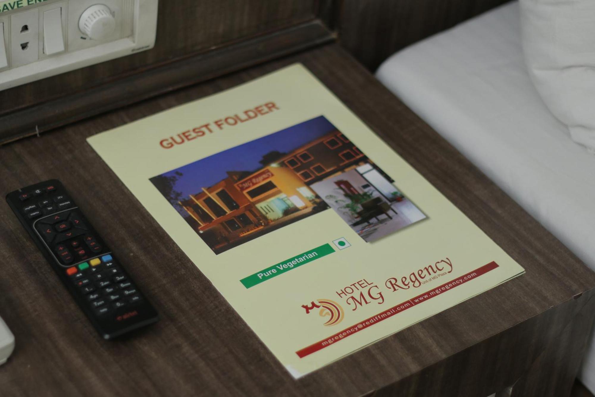 Mg Regency Hotell Baddi Exteriör bild