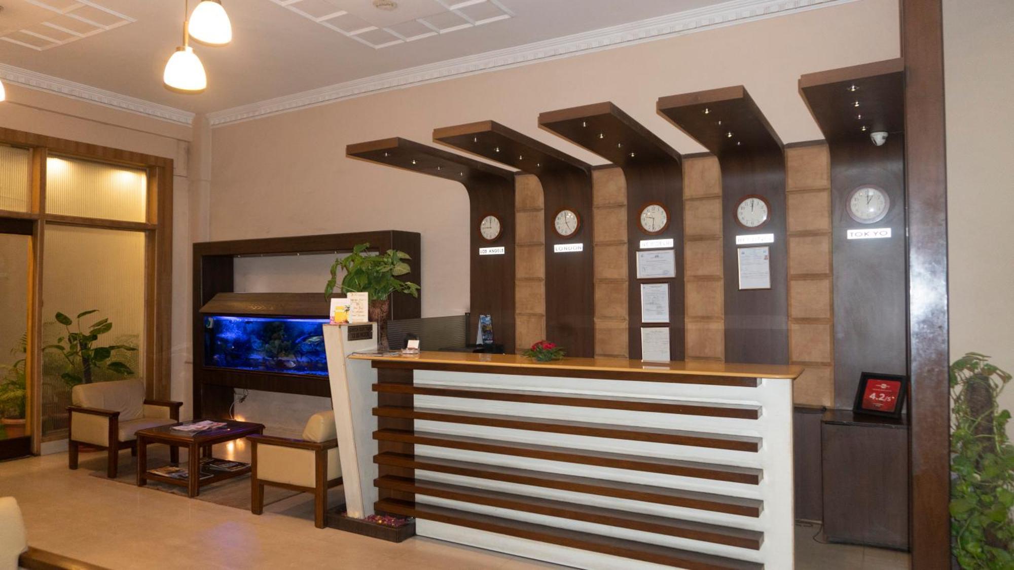 Mg Regency Hotell Baddi Exteriör bild